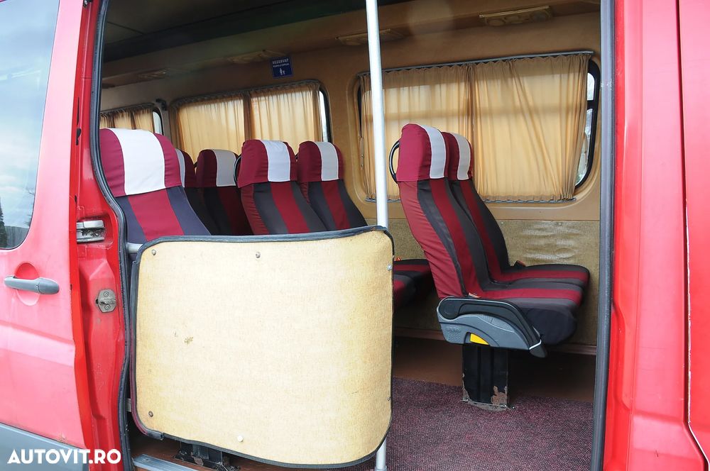 Volkswagen Crafter - 12