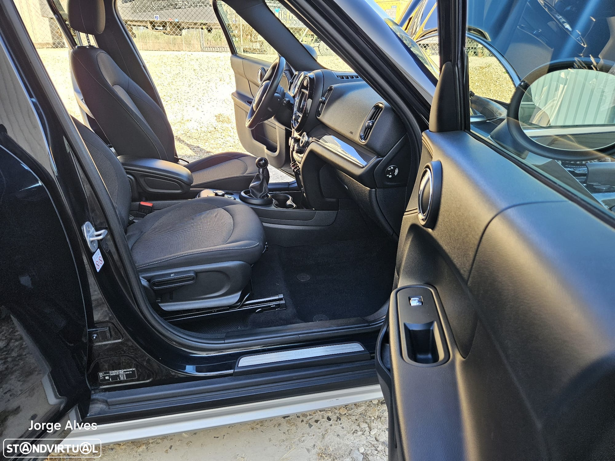 MINI Countryman One D - 17