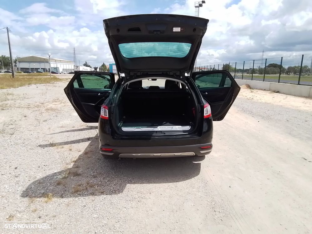 Peugeot 508 RXH 2.0 HDi Hybrid4 2-Tronic - 11