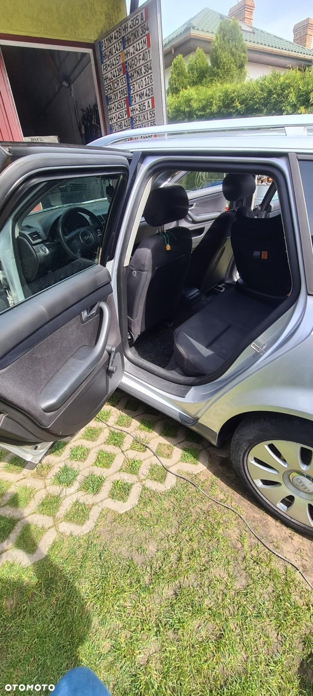 Audi A4 Avant 1.6 - 12