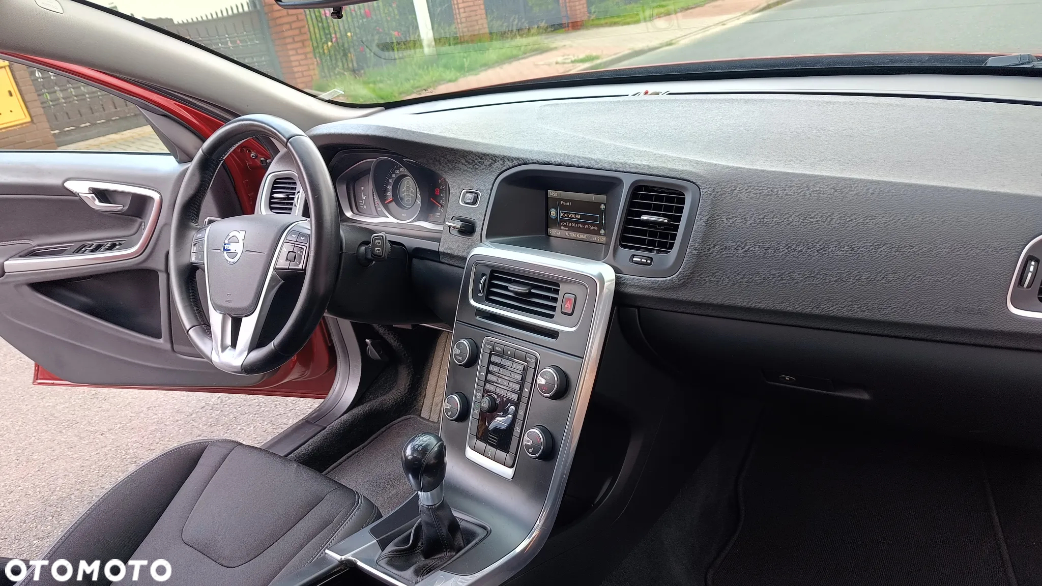 Volvo V60 T4 Kinetic - 24