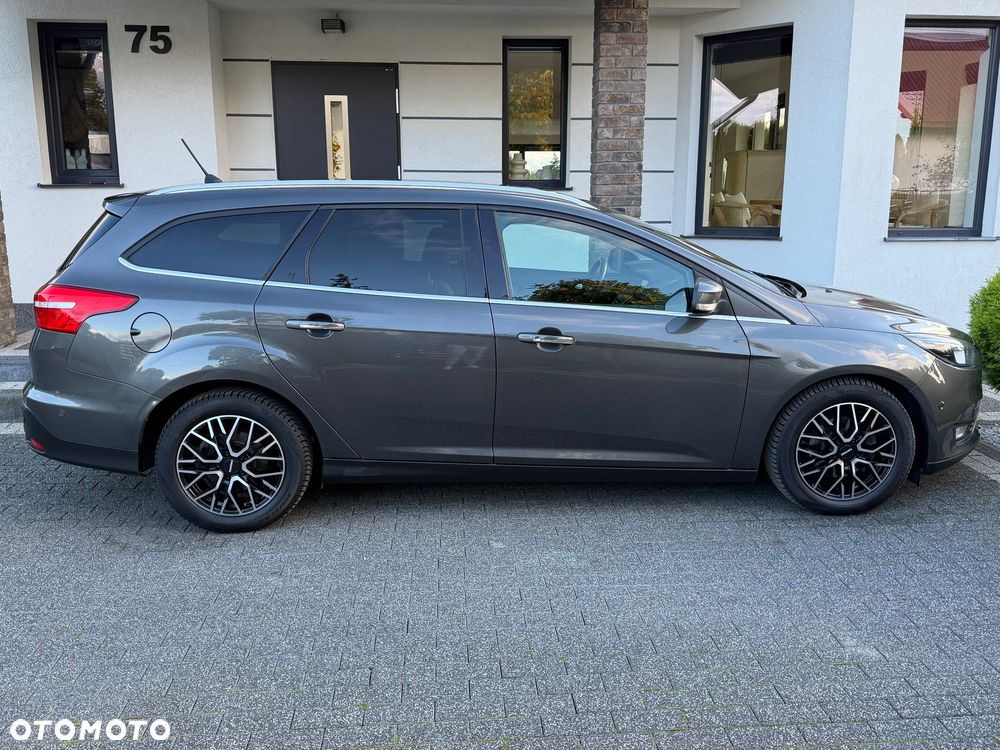Ford Focus 1.0 EcoBoost STart-Stopp-System TITANIUM - 13