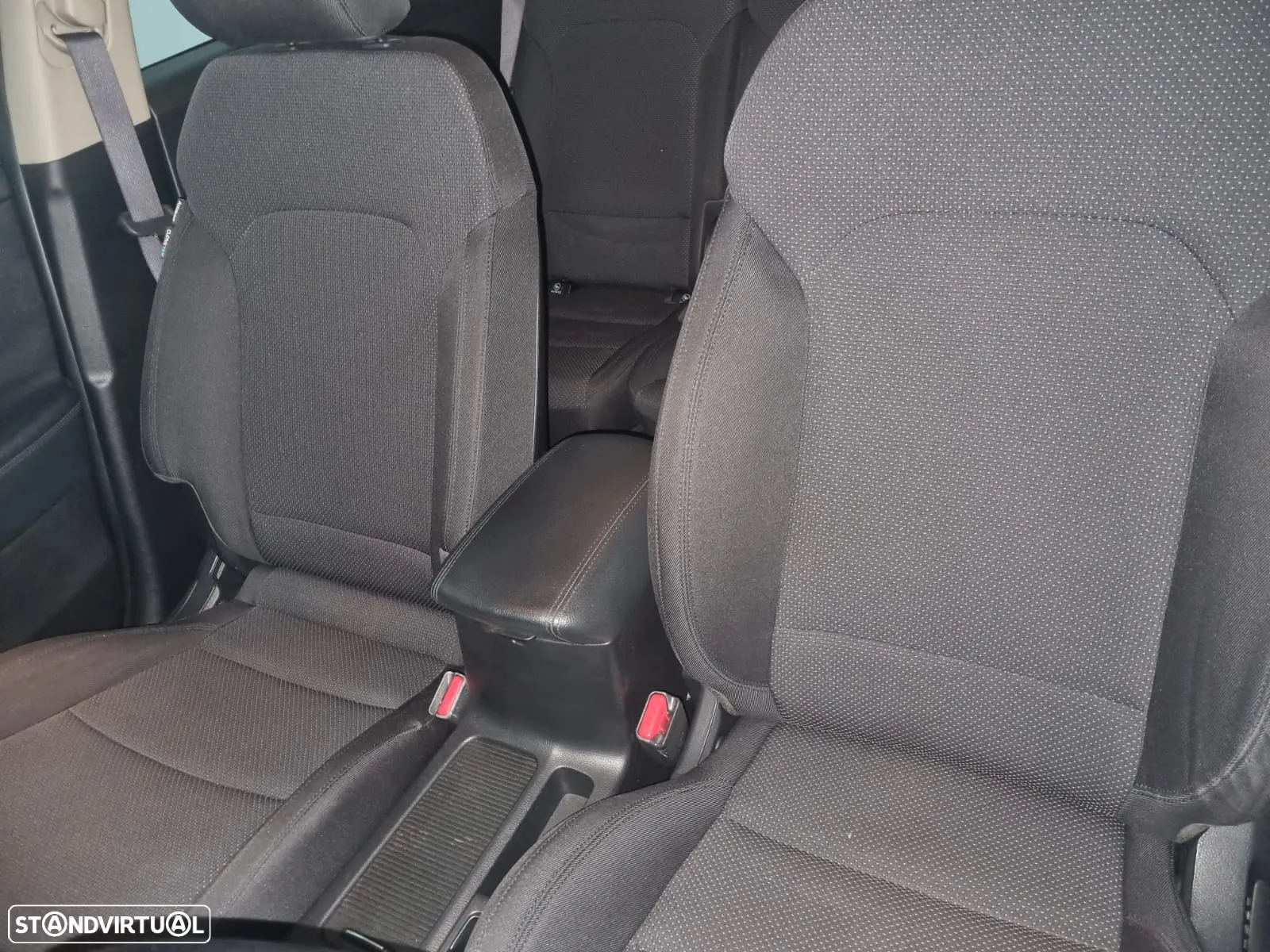 Kia Carens 1.7 CRDi ISG TX - 14