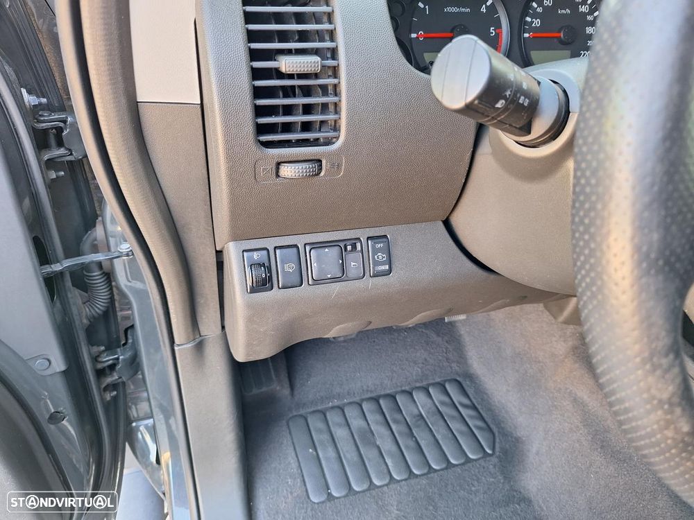 Nissan Navara 2.5 dCi CD SE Comfort - 15