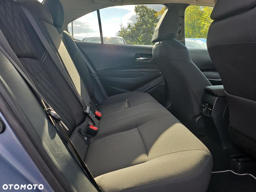 Toyota Corolla 1.8 Hybrid Comfort - 10
