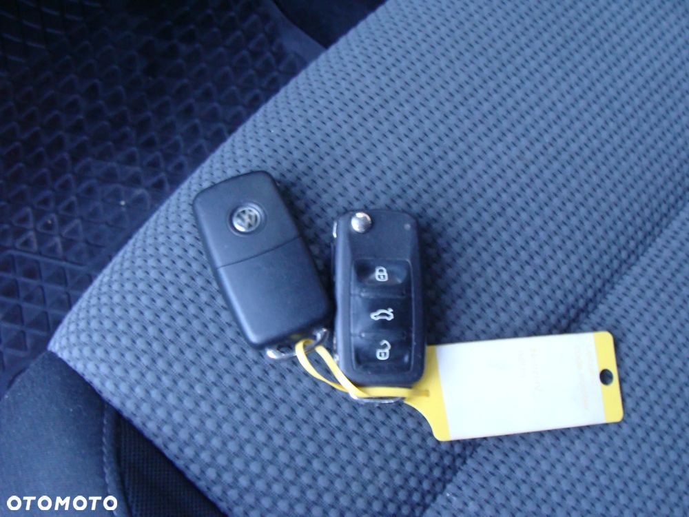 Volkswagen Golf Variant 2.0 TDI DPF Highline - 9