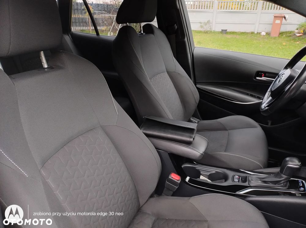 Toyota Corolla 1.8 Hybrid GPF Comfort - 40