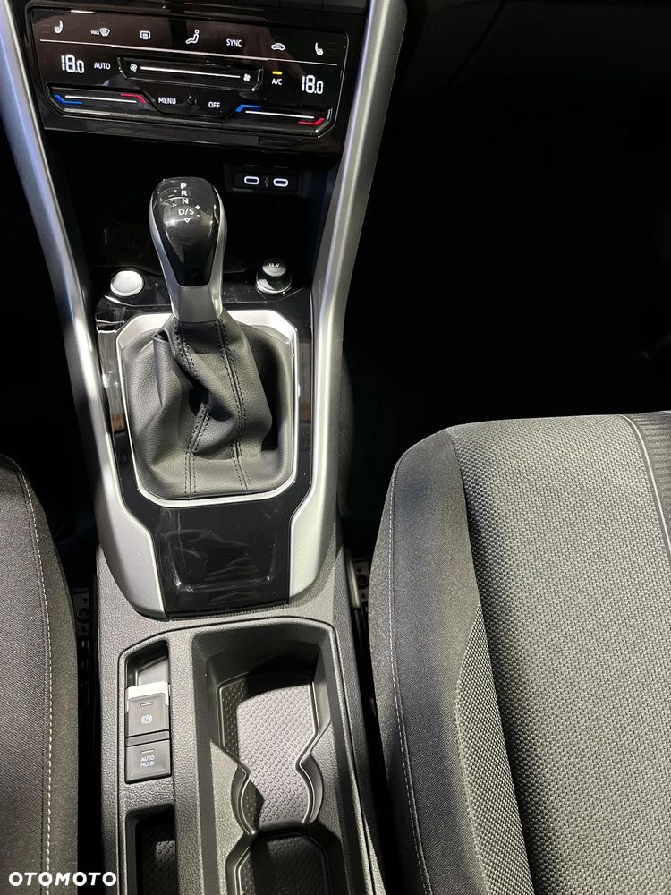 Volkswagen T-Roc 1.5 TSI Life Plus DSG - 18