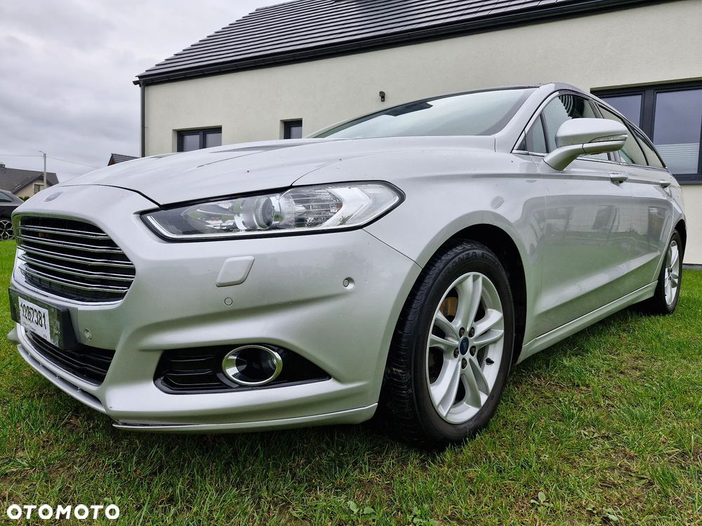Ford Mondeo 2.0 TDCi PowerShift-Aut Allrad Titanium - 2