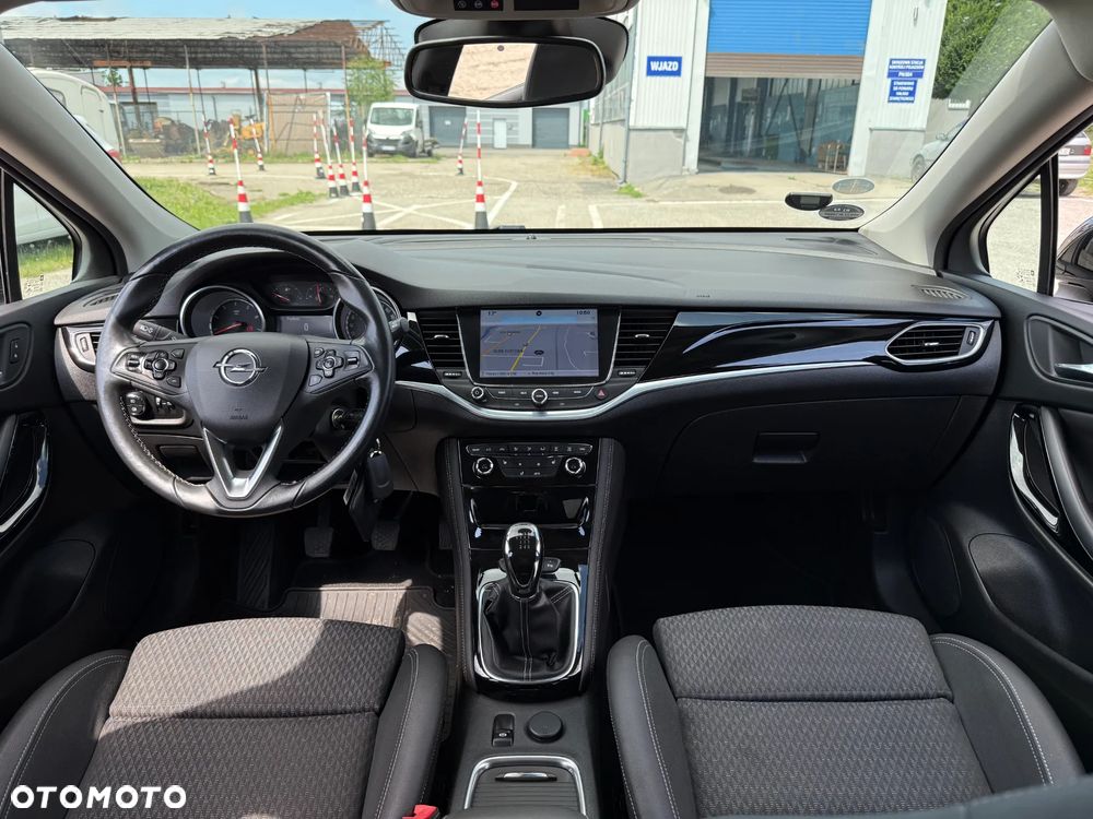 Opel Astra 1.4 Turbo Start/Stop Dynamic - 2