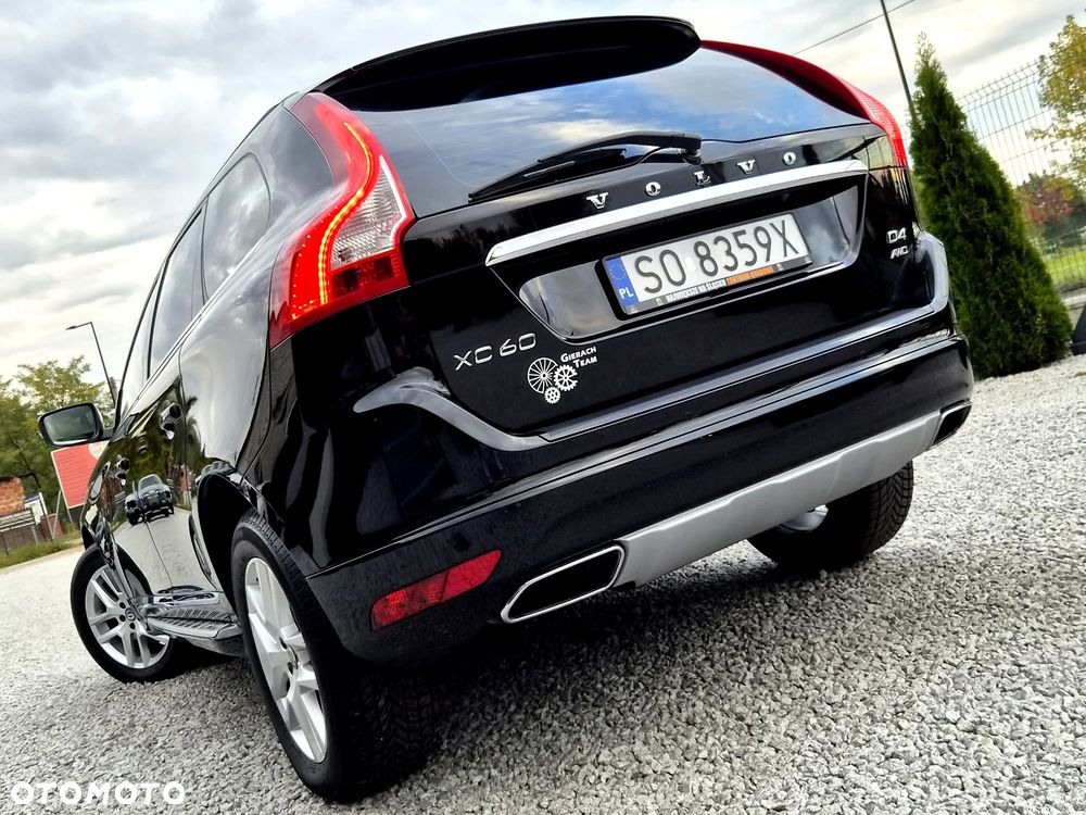 Volvo XC 60 D4 AWD Geartronic Summum - 41