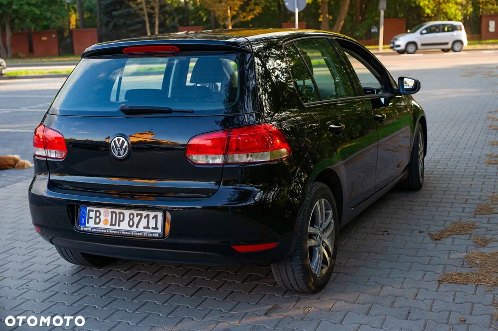 Volkswagen Golf VI 1.6 Comfortline - 25