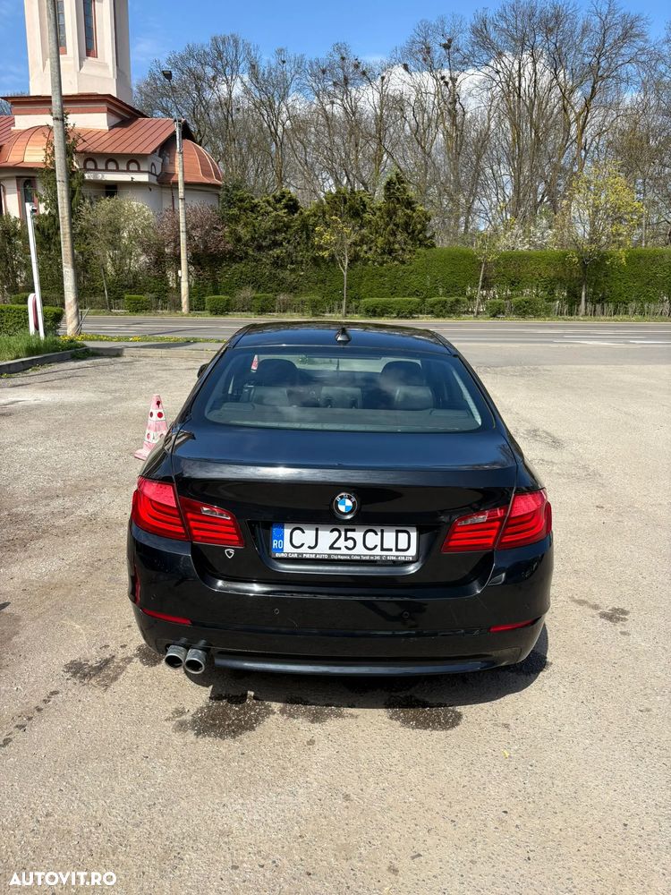 BMW Seria 5 520d - 8