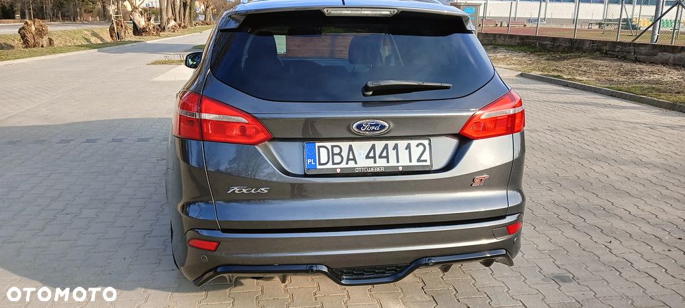 Ford Focus 1.5 TDCi DPF Start-Stopp-System ST-Line - 6