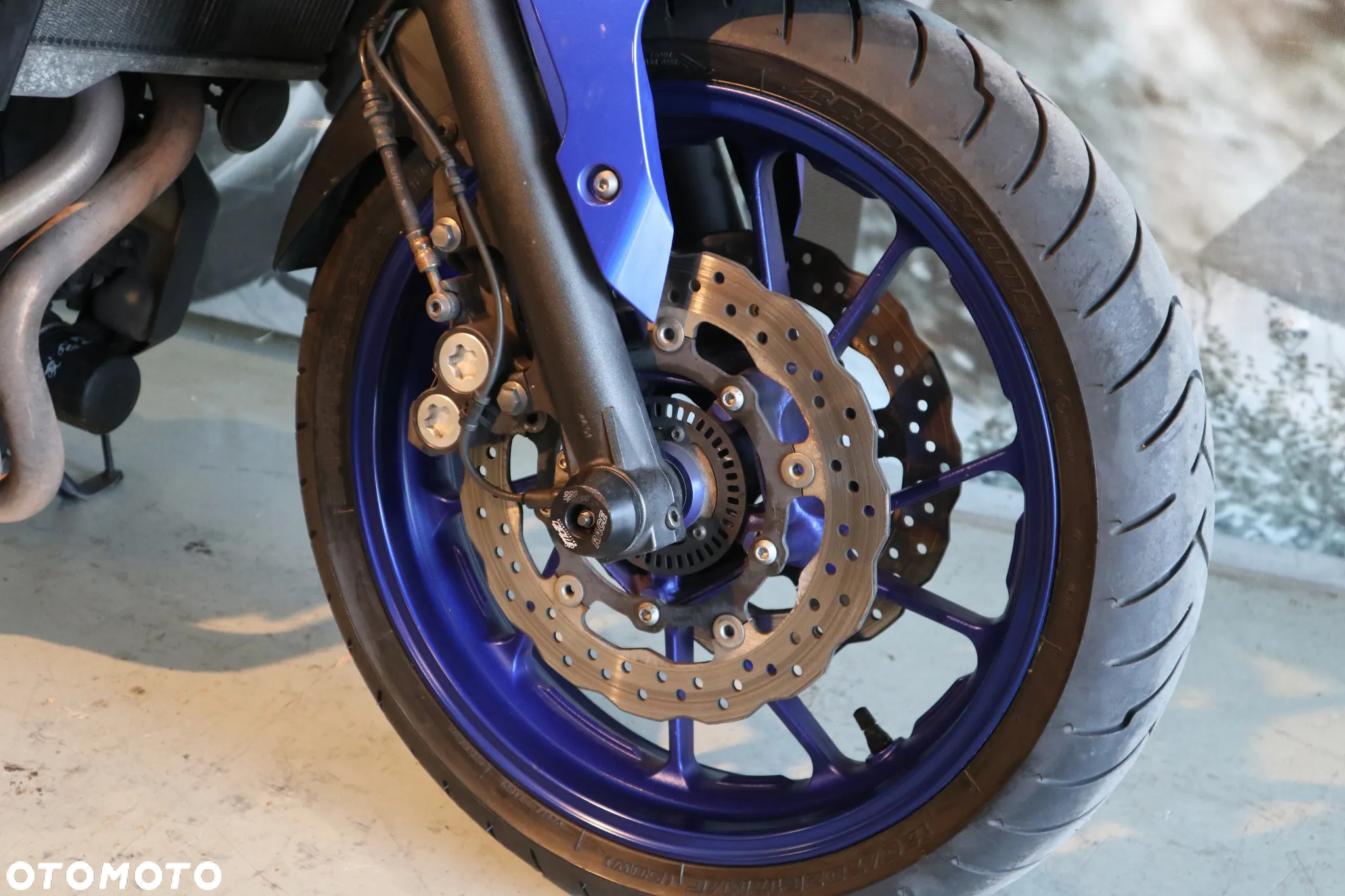 Yamaha MT - 12