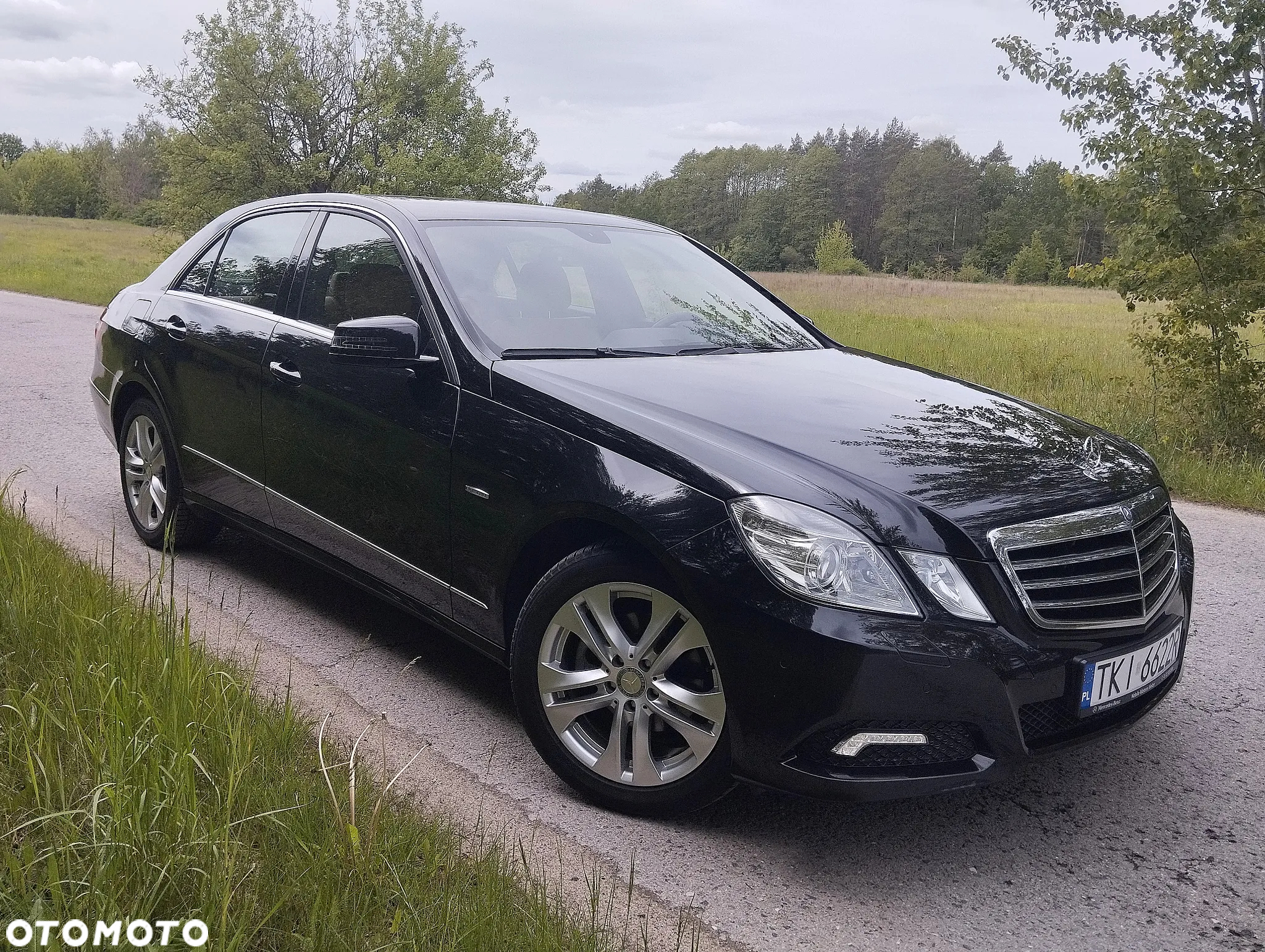 Mercedes-Benz Klasa E 200 BlueEFFICIENCY Avantgarde - 3