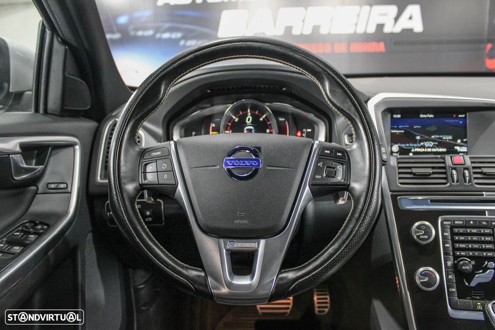 Volvo XC 60 2.0 D4 R-Design Geartronic - 5