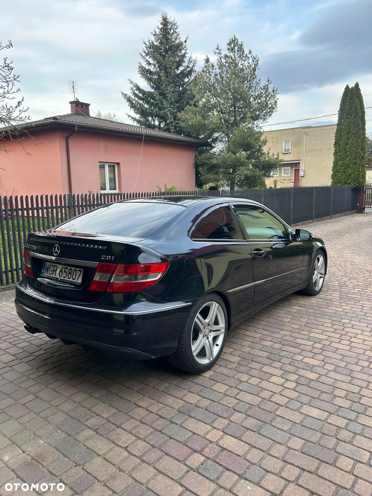 Mercedes-Benz CLC - 4