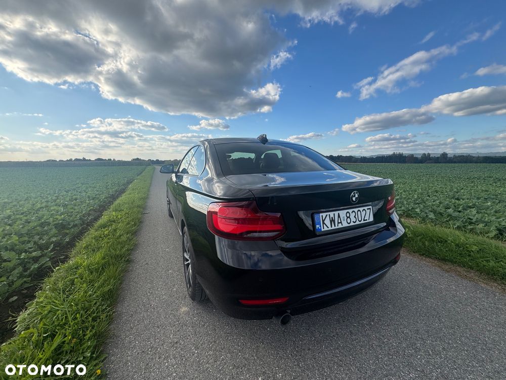BMW Seria 2 218d - 7
