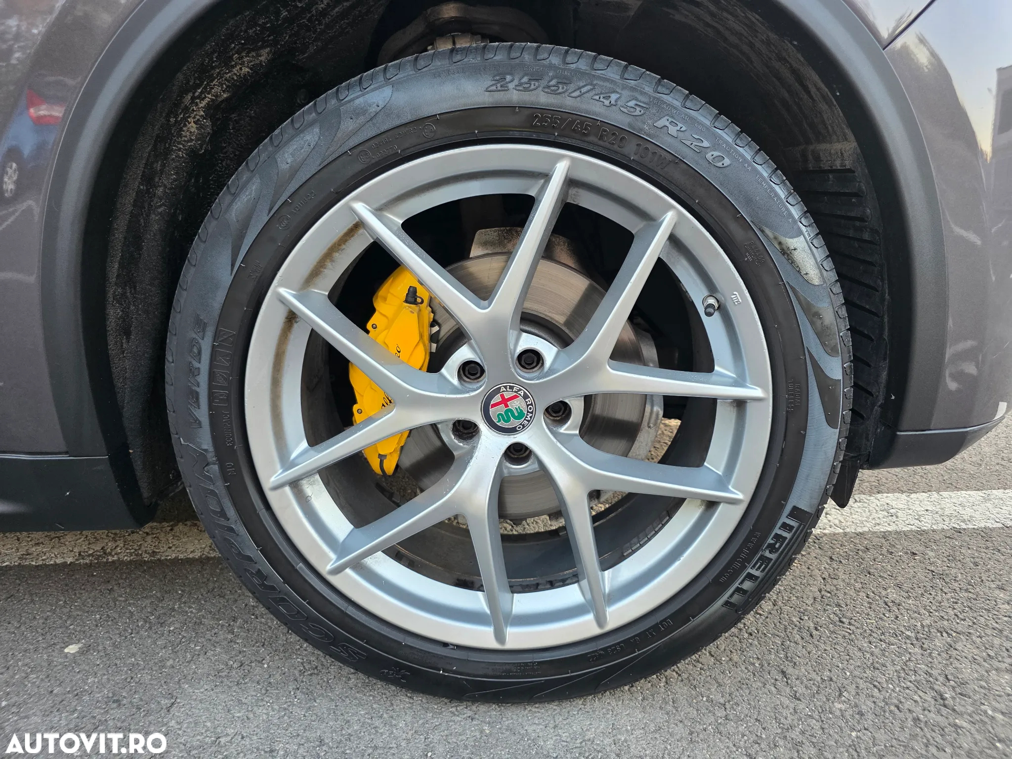 Alfa Romeo Stelvio 2.2 Diesel 16V AT8 Q4 Veloce - 24