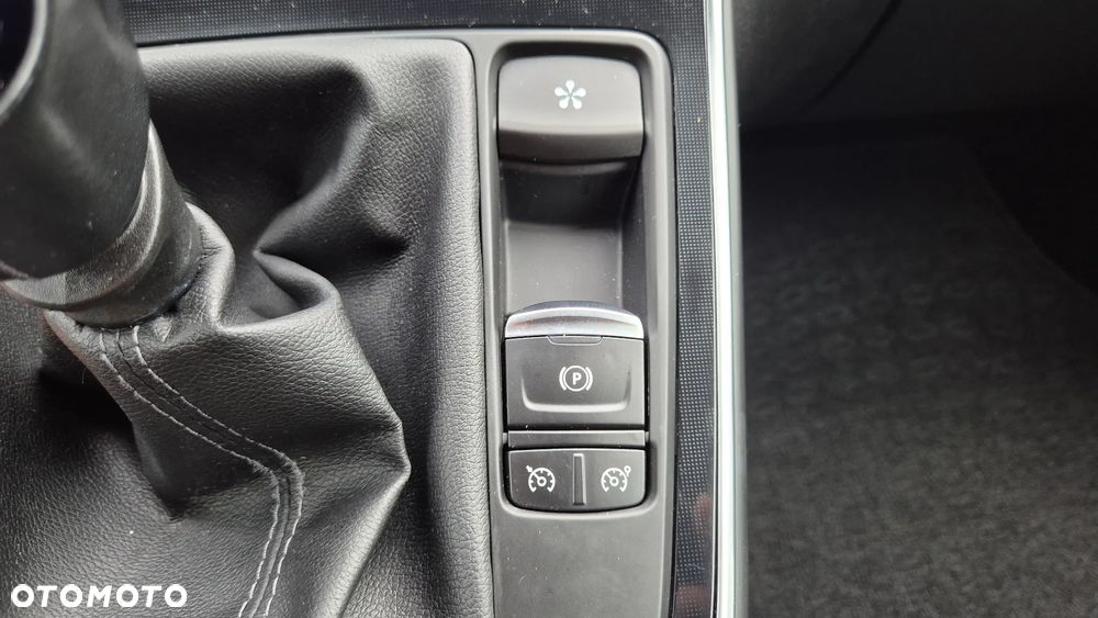 Renault Grand Scenic Gr 1.3 TCe Energy Bose - 37