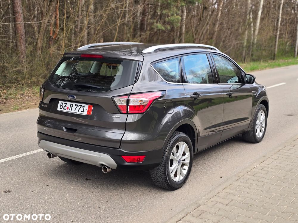 Ford Kuga 1.5 EcoBoost 2x4 Titanium - 14