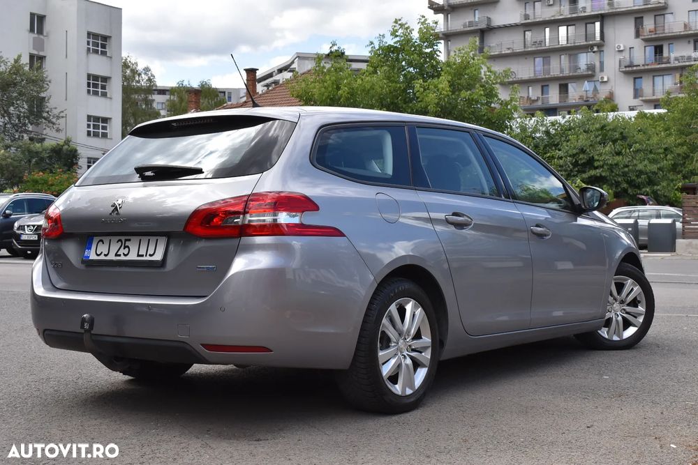 Peugeot 308 - 4