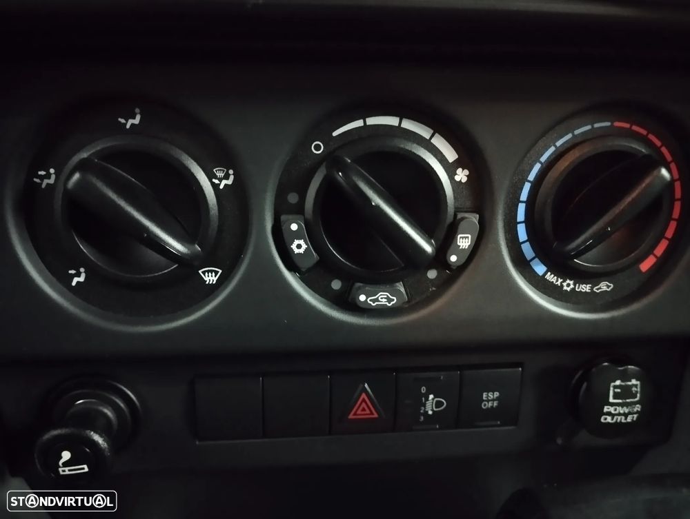 Jeep Wrangler Unlimited 2.8 CRD ATX Sahara - 22