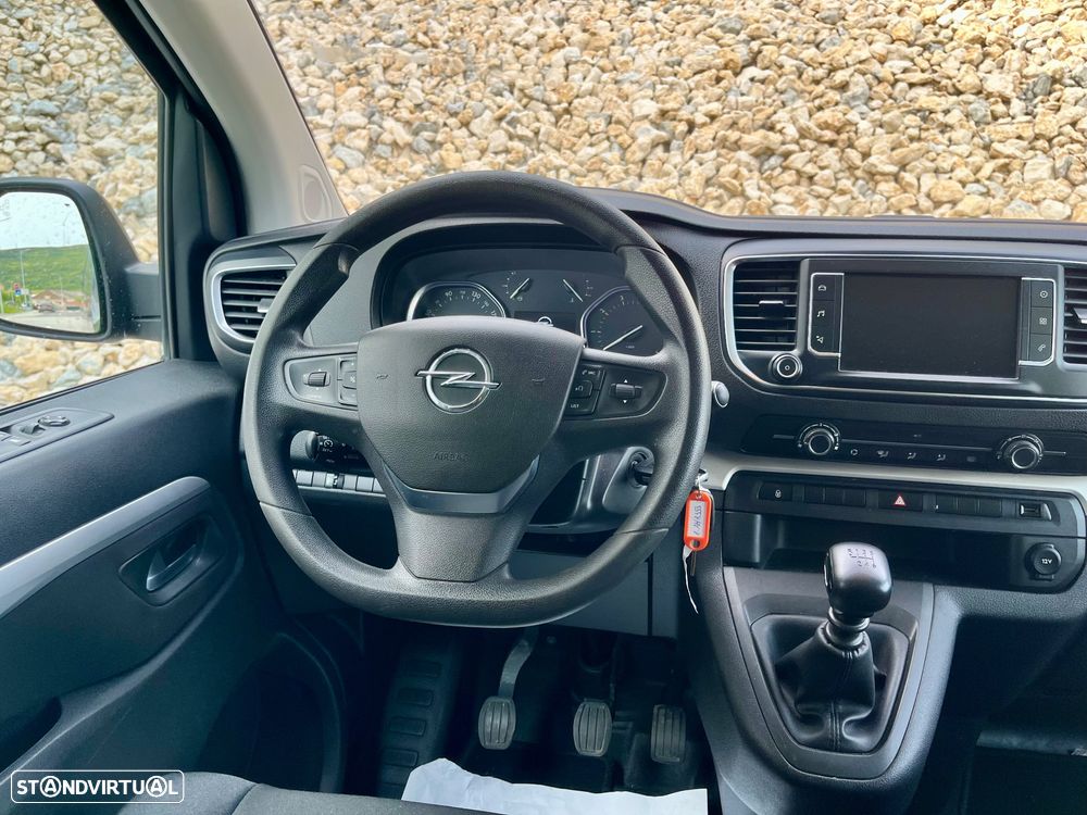 Opel Vivaro 2.0 CDTI 6 lugares Versão Longa - 25