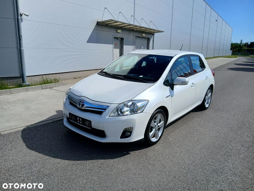 Toyota Auris - 1