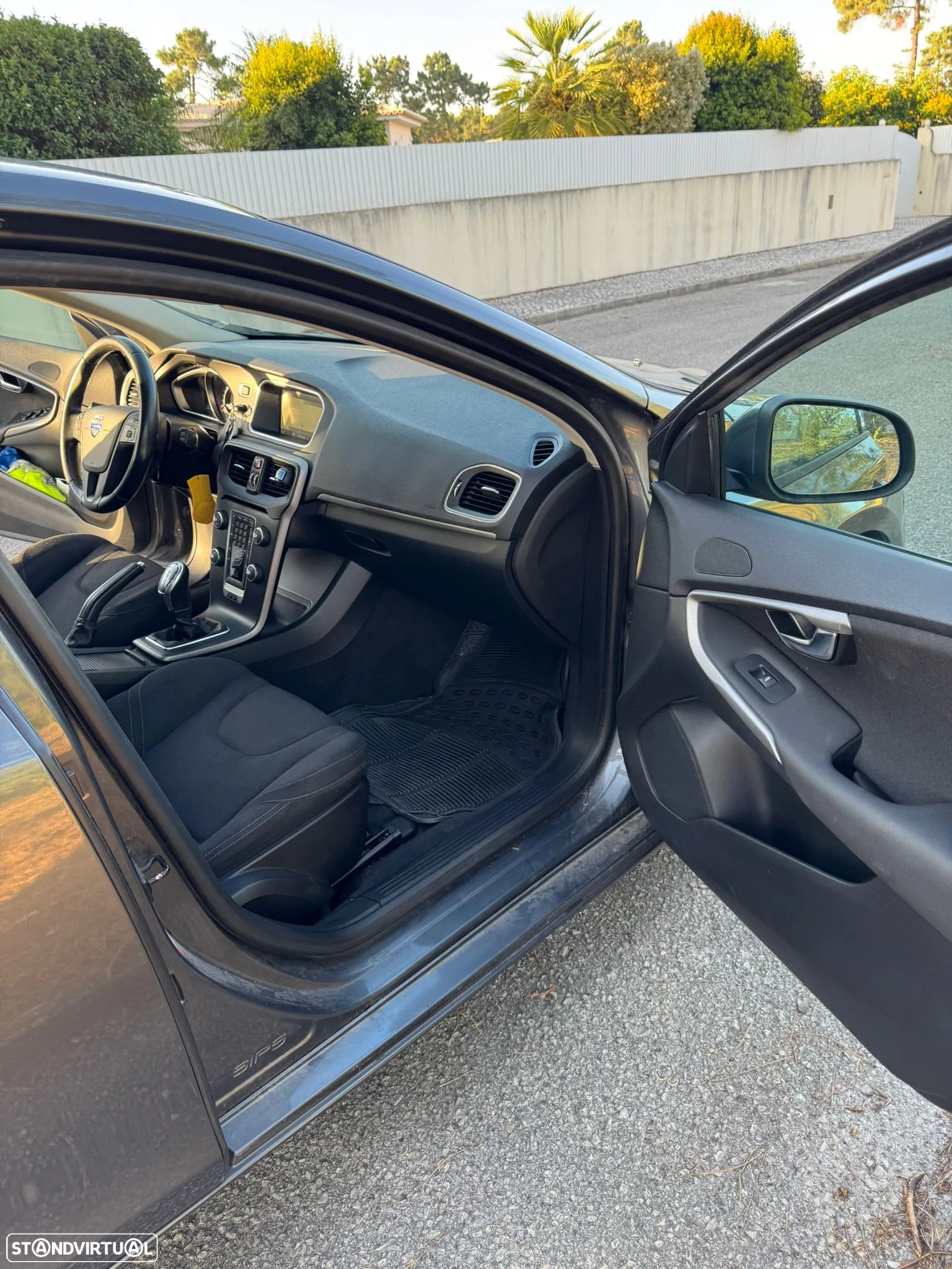 Volvo V40 1.6 D2 Eco Momentum - 20