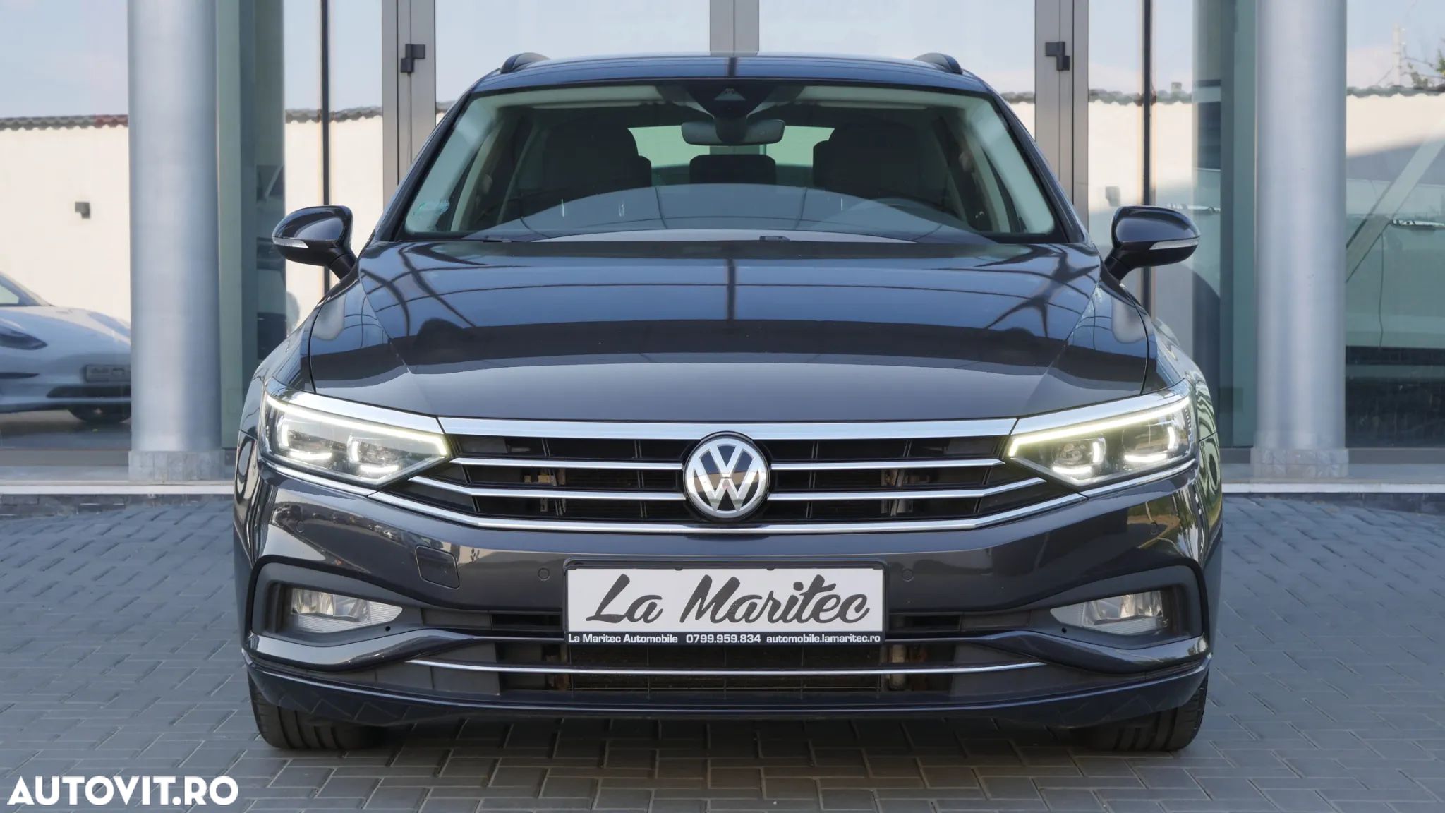 Volkswagen Passat Variant 2.0 TDI SCR DSG Business - 1