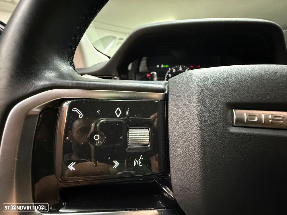 Land Rover Discovery Sport P300e - 42