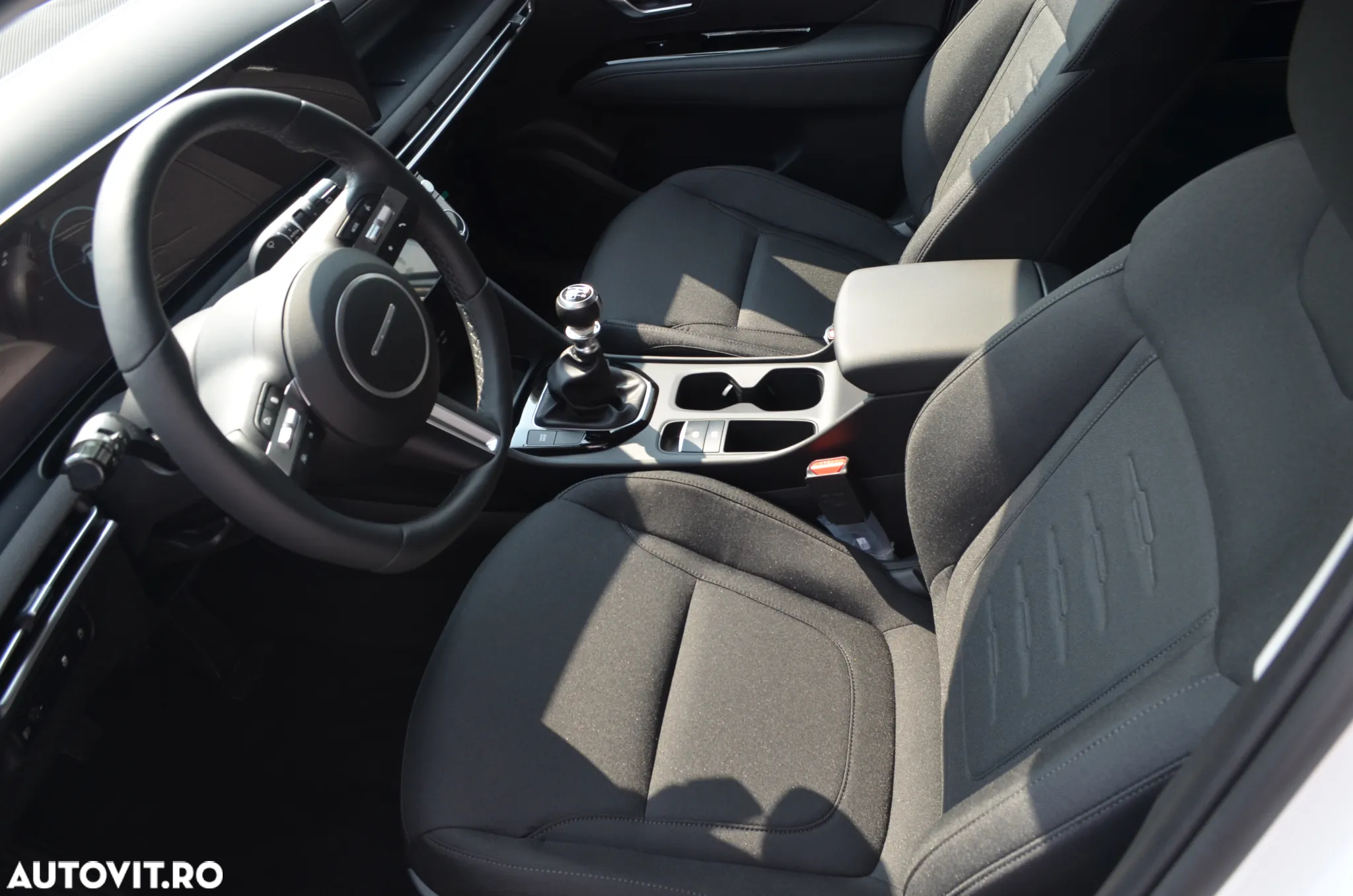 Hyundai Tucson 1.6 l 160 CP 2WD 6MT Style - 4