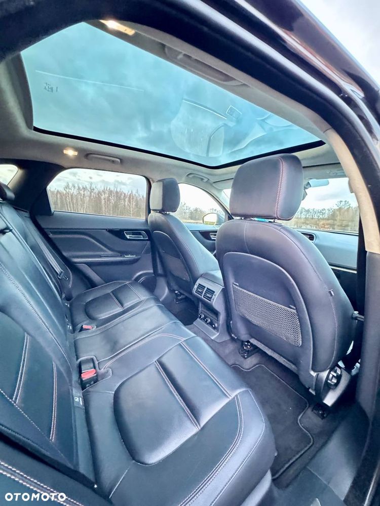 Jaguar F-Pace 20d AWD Prestige - 8