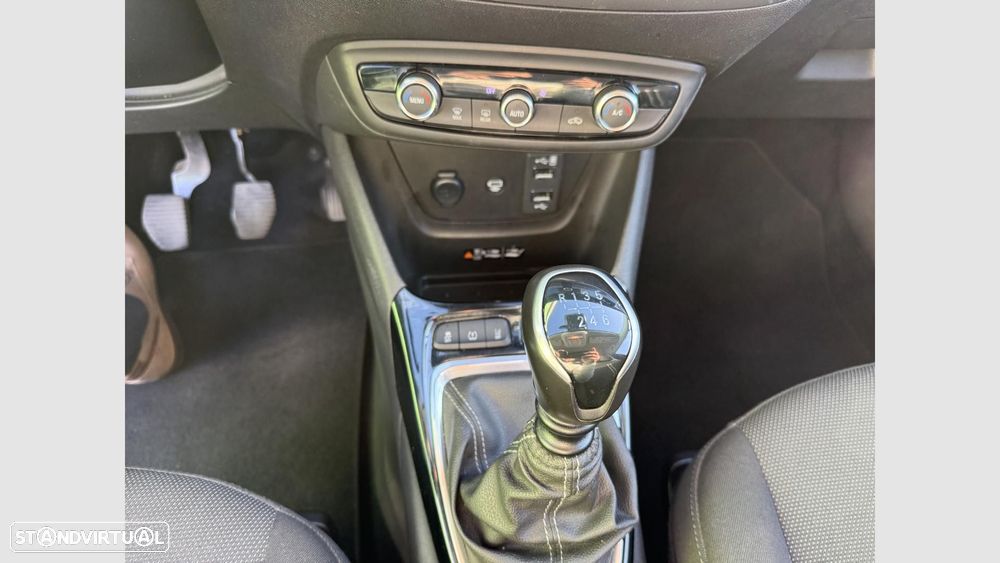 Opel Crossland 1.2 T Design & Tech - 14