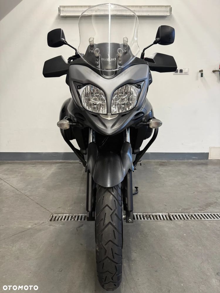 Suzuki V-STROM - 37