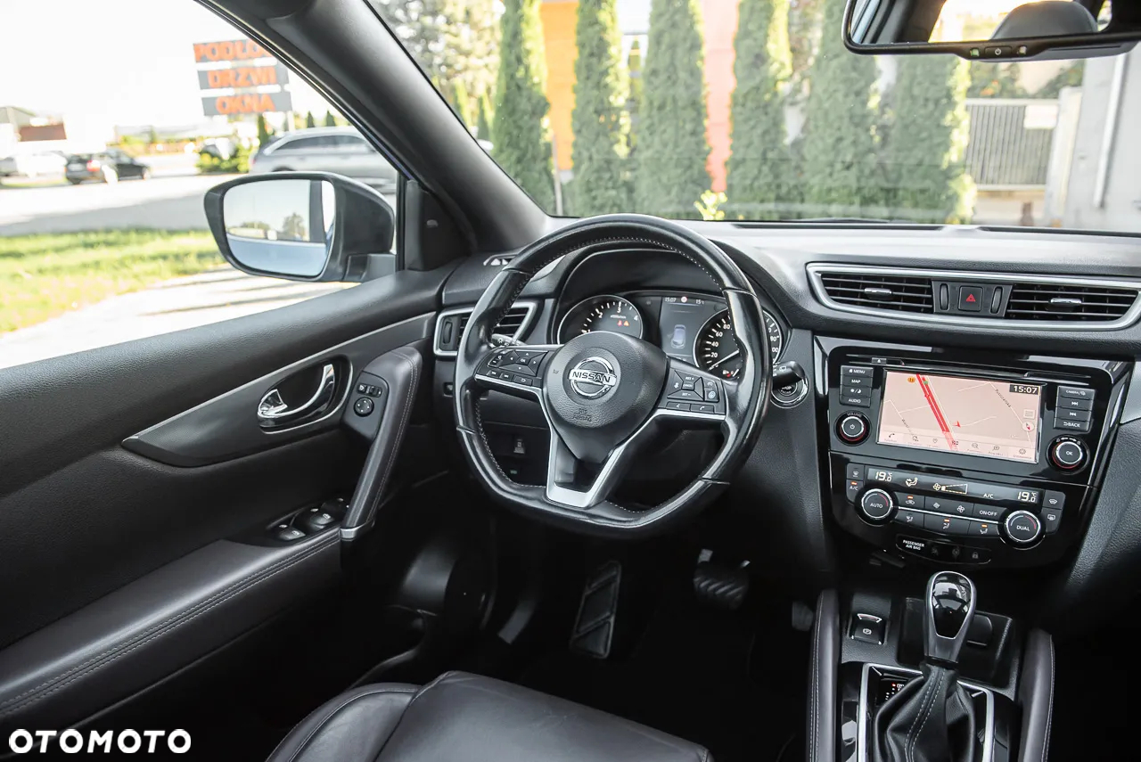 Nissan Qashqai 1.7 dCi 4x4 Tekna+ Xtronic - 13