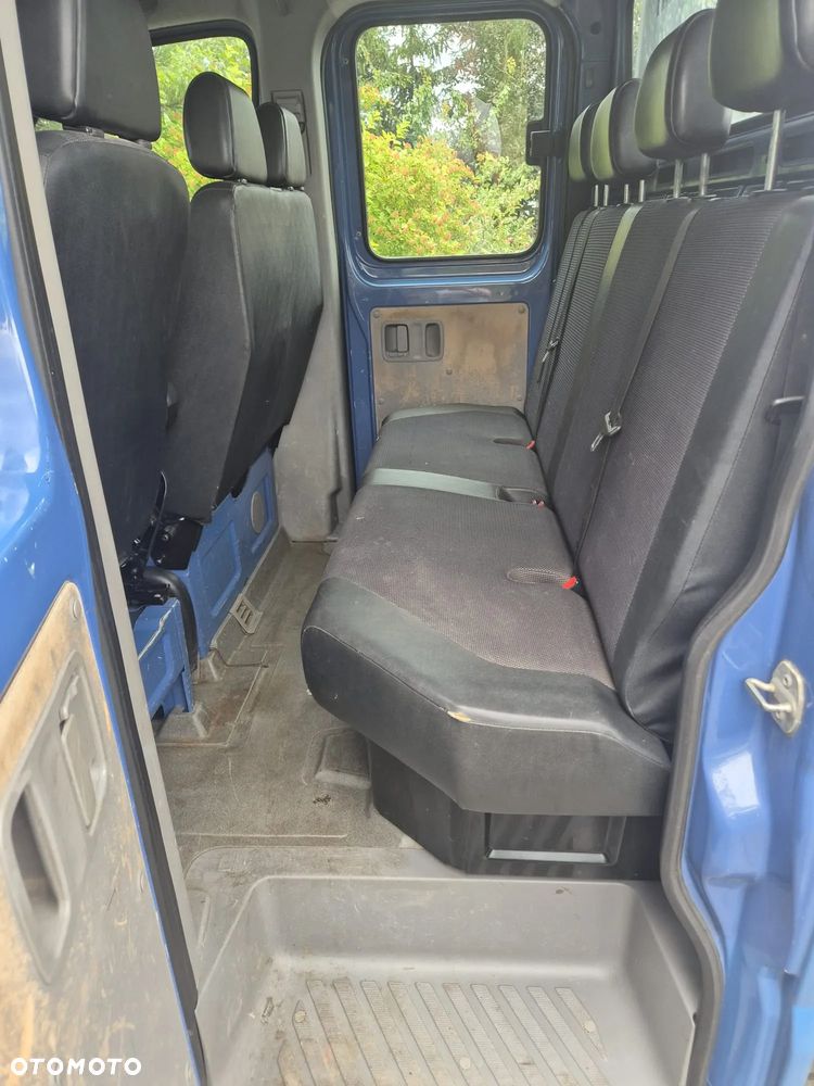 Mercedes-Benz Sprinter - 11