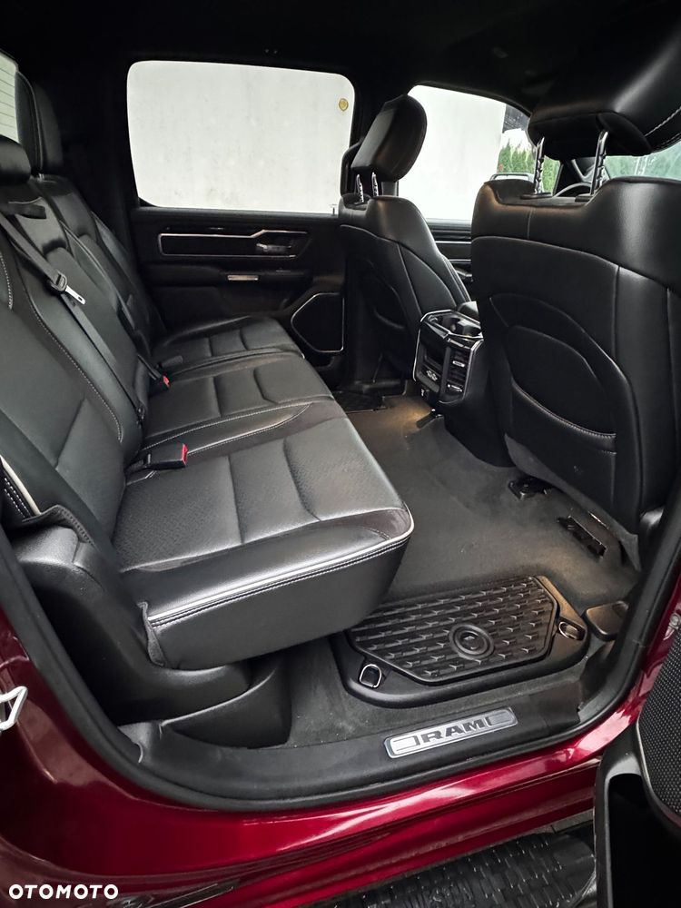 RAM 1500 Crew Cab MB Sport - 12