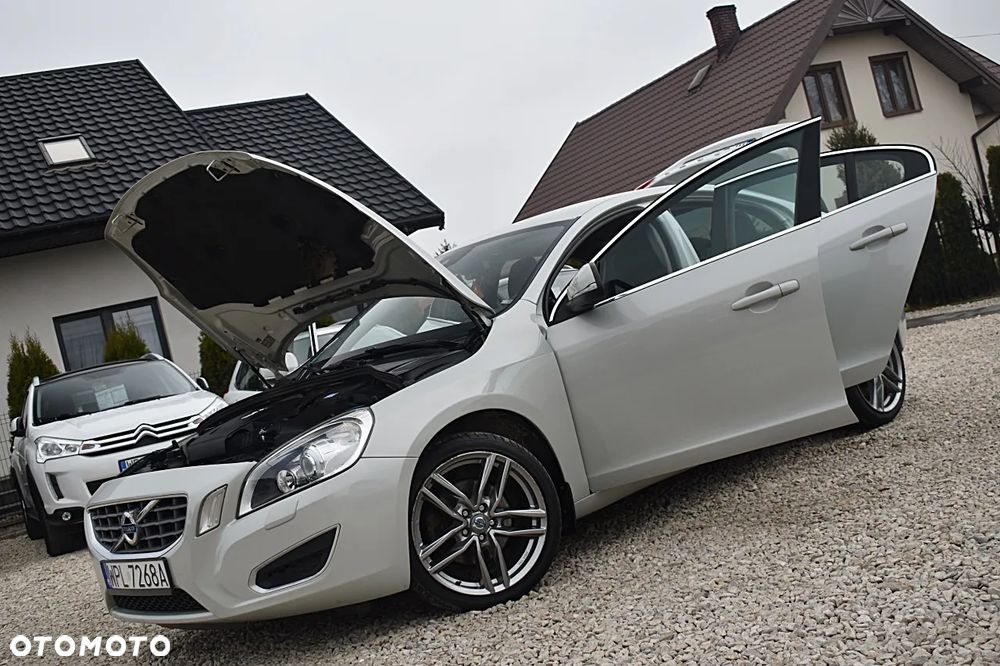 Volvo S60 D3 Geartronic Summum - 12