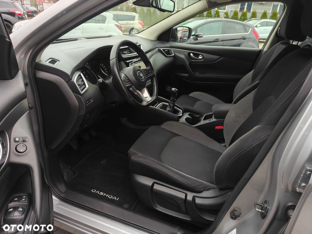 Nissan Qashqai 1.6 DIG-T TEKNA+ - 6