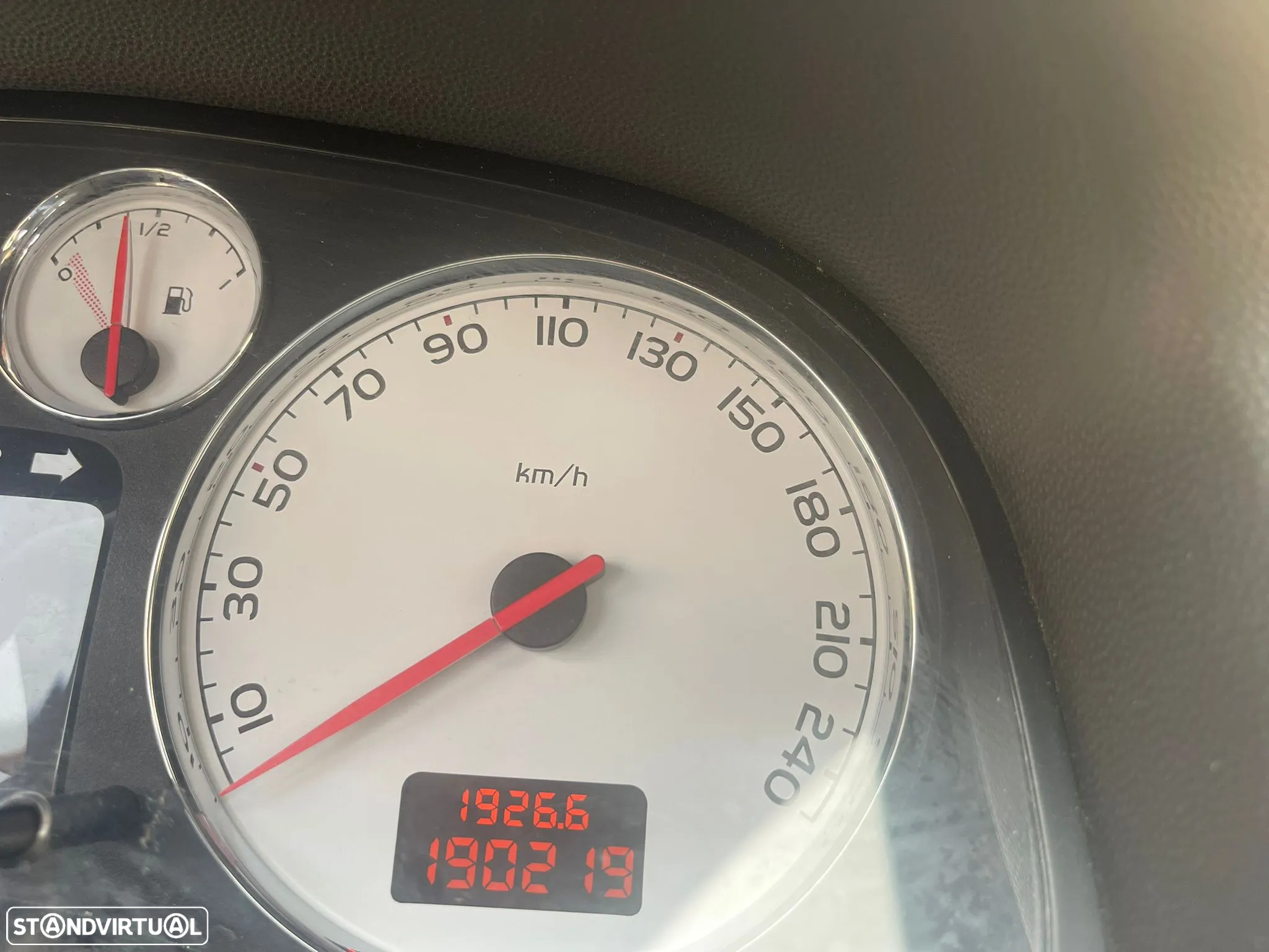 Peugeot 307 SW 1.6 HDi SE Navteq - 10