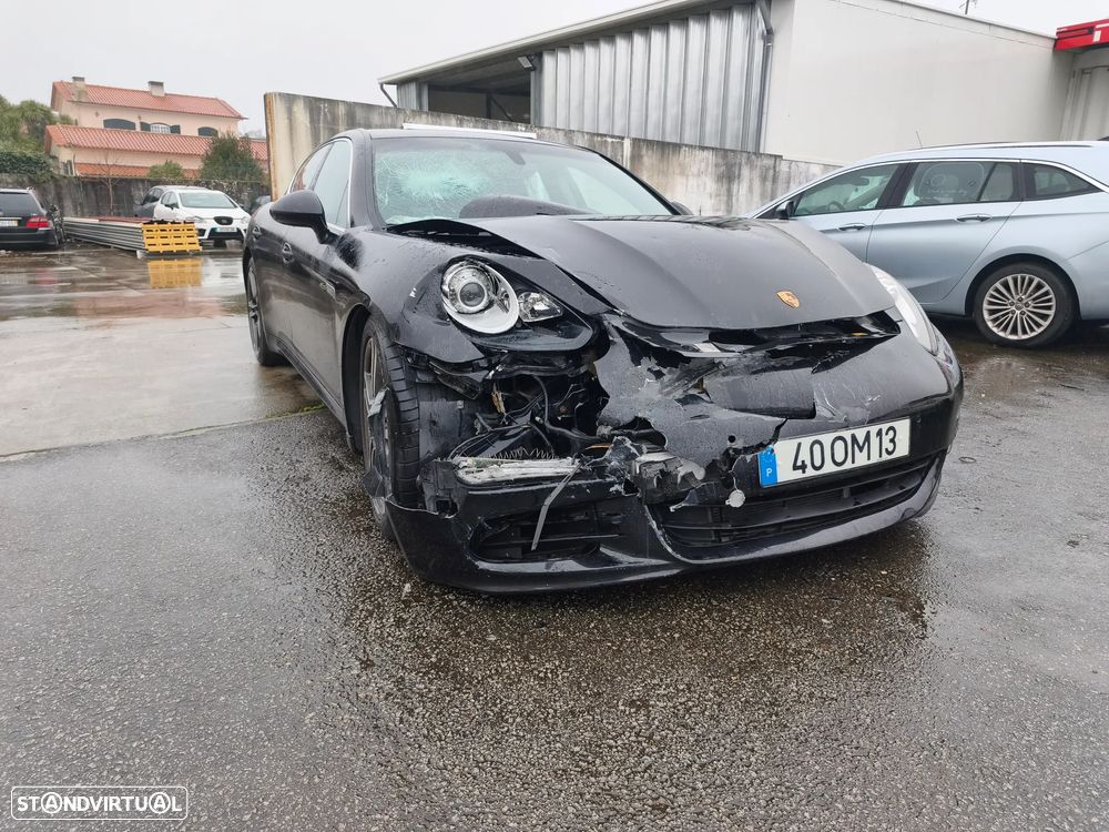 Porsche Panamera - 1