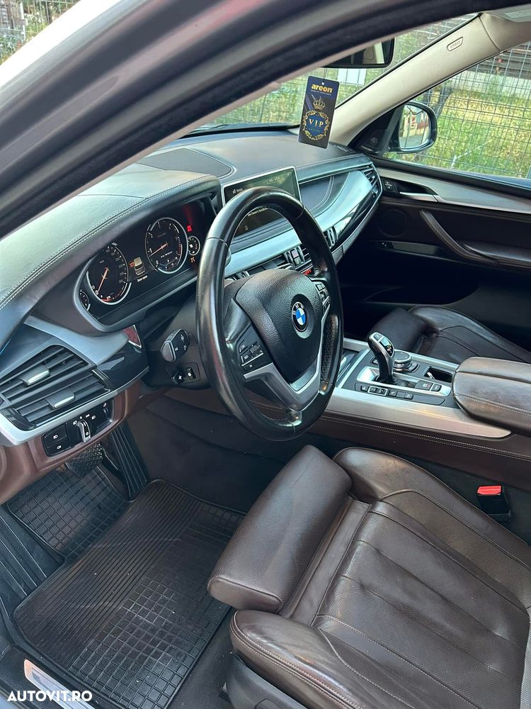 BMW X5 xDrive40d - 14