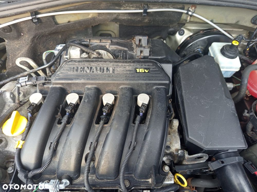 Dacia Duster 1.6 16V 4x2 Laureate - 24