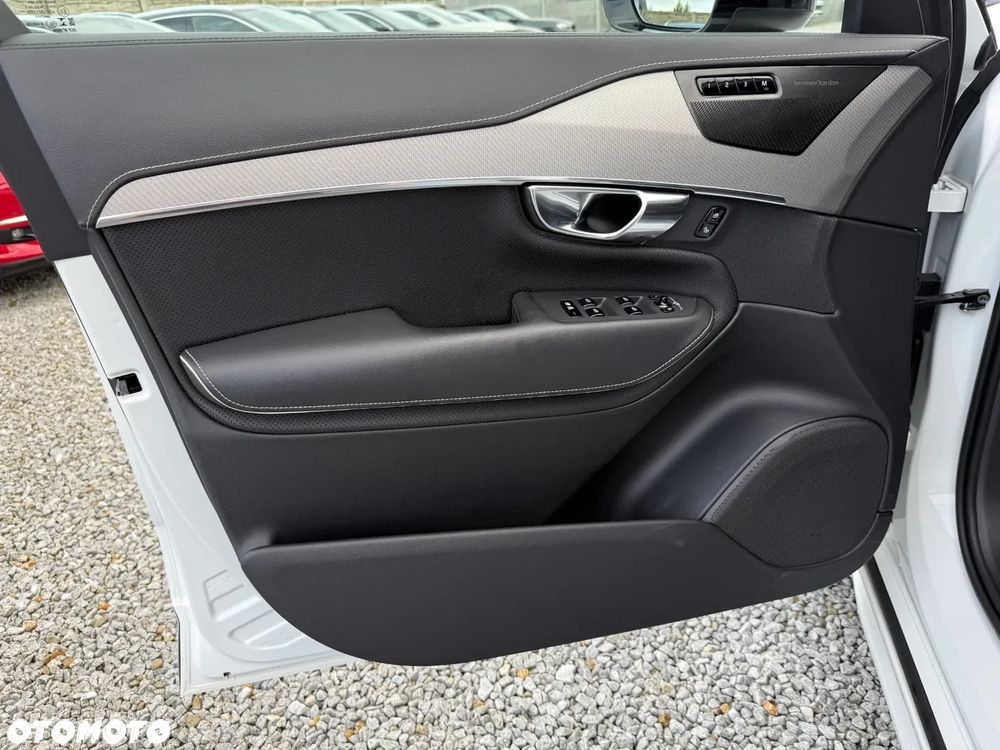 Volvo XC 90 B5 D AWD Geartronic RDesign - 26