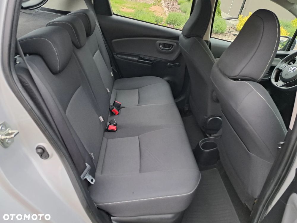 Toyota Yaris 1.5 VVT-i - 10