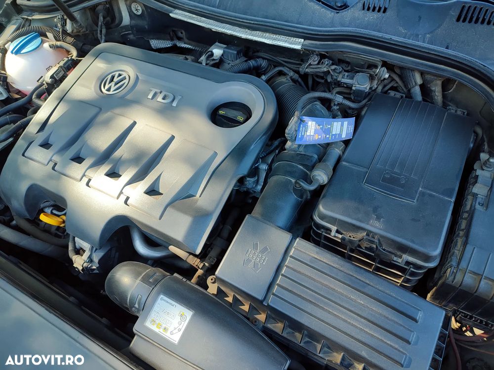 Volkswagen Passat 2.0 TDI BlueMotion Tehnology Highline - 14
