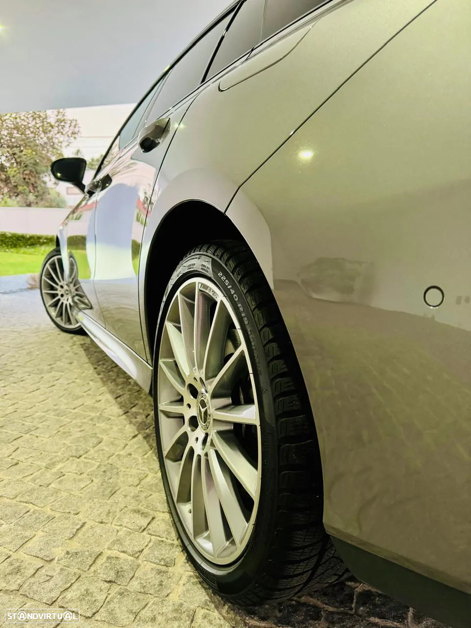 Mercedes-Benz CLA 250 e Shooting Brake AMG Line - 5
